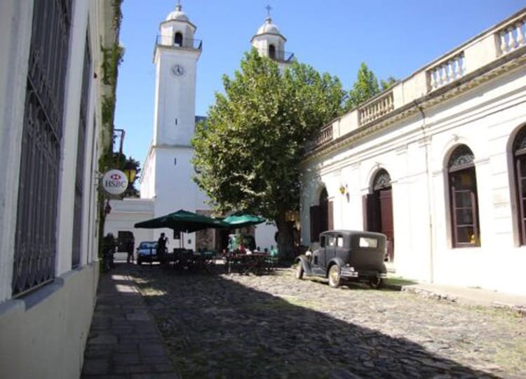 Excursão á Colônia do Sacramento (Uruguai)